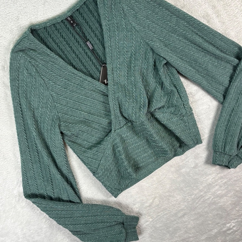 Zaful Women's Wrap Long Sleeve Cropped Sweater Top Sz M Green Textured Knit NWT